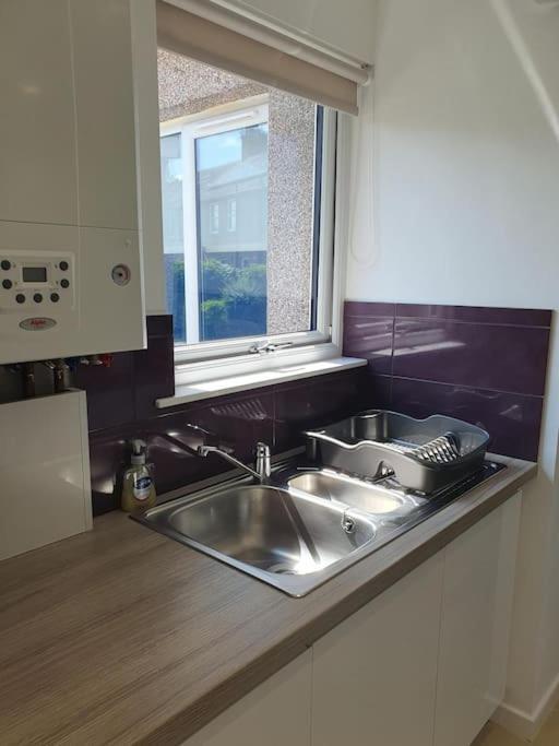 The Elfin- Lovely 1 Bedroom - Free Parking Bridge of Allan Exterior photo